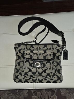 Coach - Vintage Crossbody